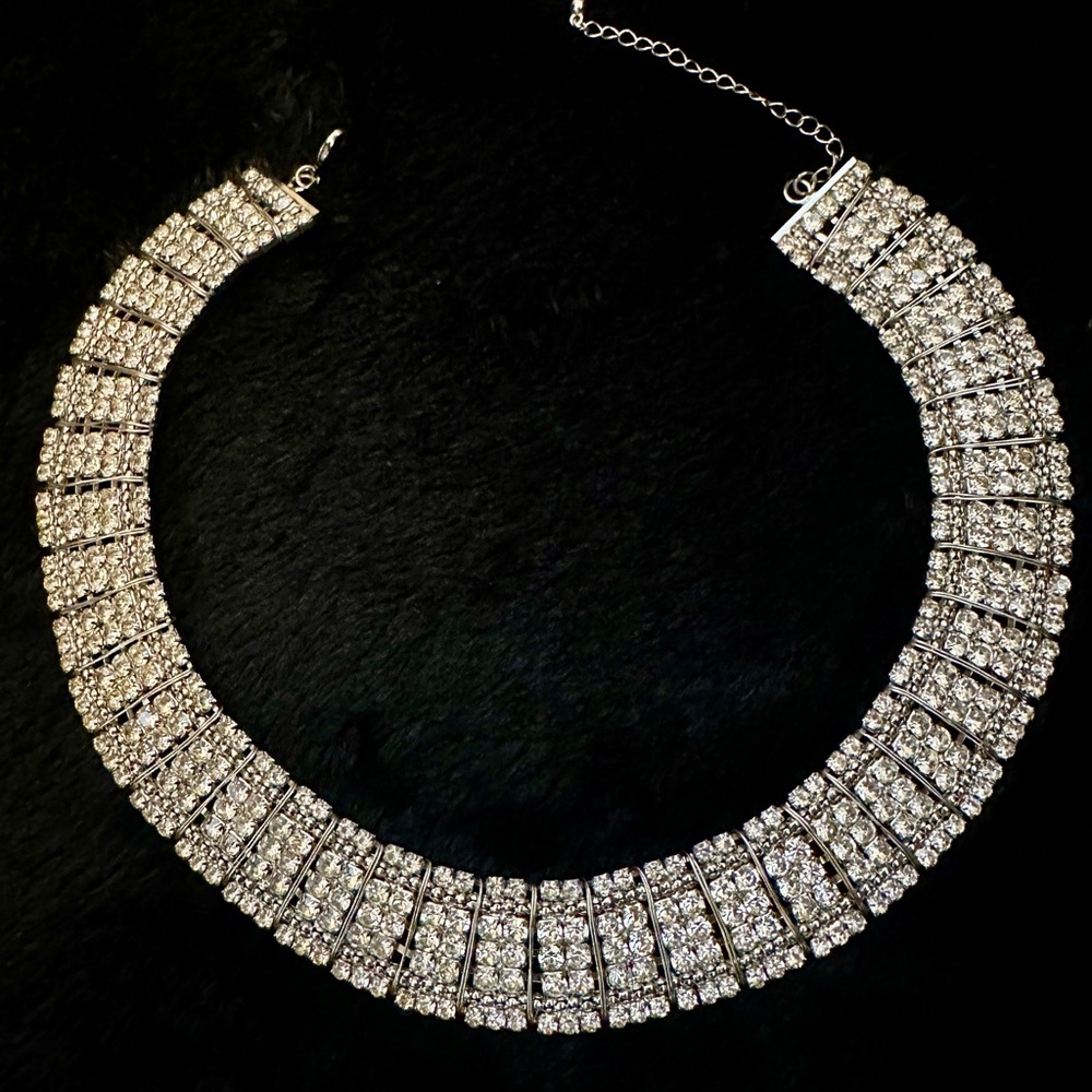 Elegant Silver Crystal Choker Necklace